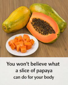 What Happens to Your Body When You Eat a Slice of Papaya