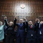 AK Parti’ye katılan 108 belediye başkanına uyum eğitimi: Bakanlıklarla odak toplantıları yapılıyor
