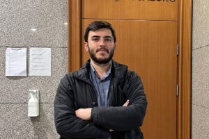 BirGün muhabiri İsmail Arı, eski RTÜK Başkanı Ebubekir Şahin’in şikayeti üzerine Ankara’da gözaltına alındı