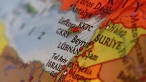 Güney Kıbrıs Rum Yönetimi İsrail’den 150 milyon euroluk savaş gemisi ve silah sistemi alıyor