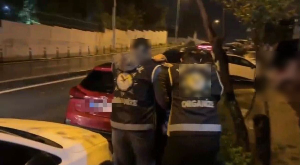 İstanbul FETÖ operasyonu polis ekipleri