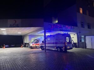 İzmir Kemalpaşa’da 80 işçi hastanelik: Aynı firmadan yemek zehirlenmesi şüphesi