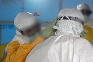 Kenya’da Ebola vaka sayısı 8’e yükseldi: Son vaka ilk hastaya refakat eden 49 yaşındaki bakıcı