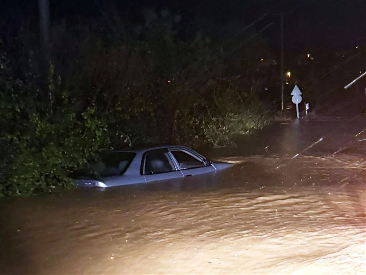 Kocaeli ve Sakarya'da sağanak sonrası su baskını (haber görseli)
