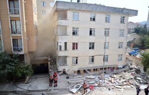 Maltepe’deki bina faciasında mimar ve şantiye şefi tutuklandı