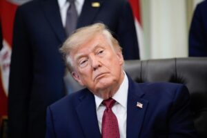 Trump’tan İran’a yeni saldırı sinyali: “Biraz daha ileri gidebiliriz”; Beyaz Saray ara seçimleri işaret etti
