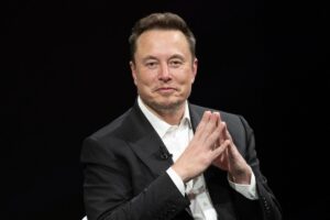 WSJ’den çarpıcı iddia: Elon Musk, Ukrayna ordusunun kullandığı Starlink’in hızını bizzat yavaşlattı