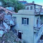 Zonguldak’ta 1 kişinin öldüğü bina çökmesinin ardından tedbirler artırıldı: 28 daireli Kadırga Apartmanı tahliye ediliyor